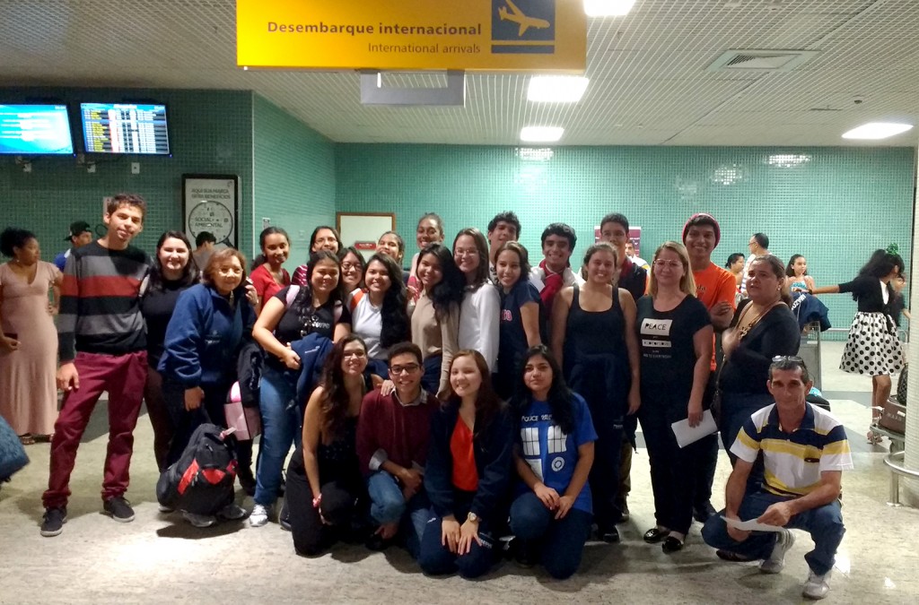 Grupo formado por 19 estudantes da rede estadual do Amazonas desembarcou neste fim de semana em Manaus