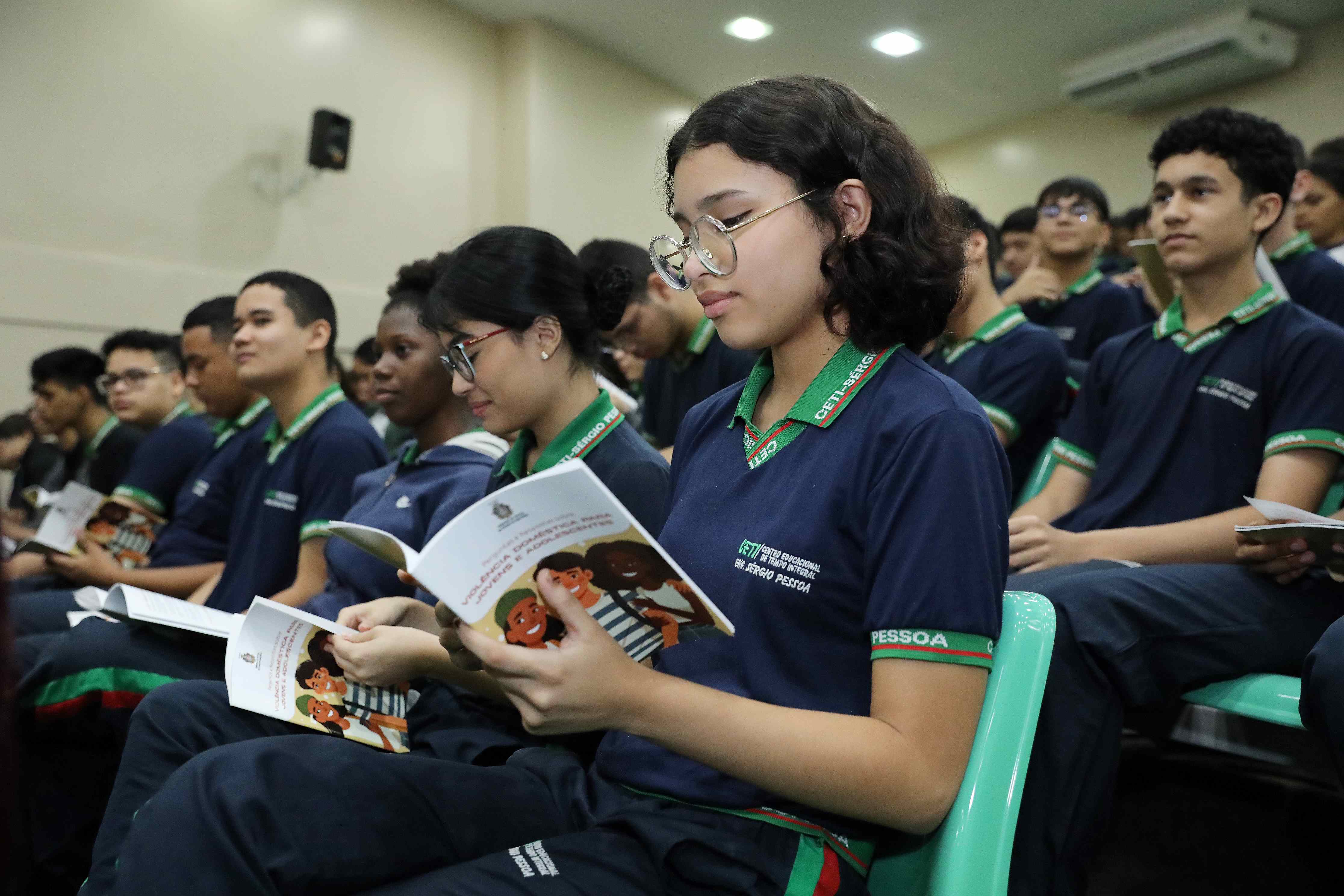 Educacao Lancamento Cartilha Alunos Foto Euzivaldo Queiroz