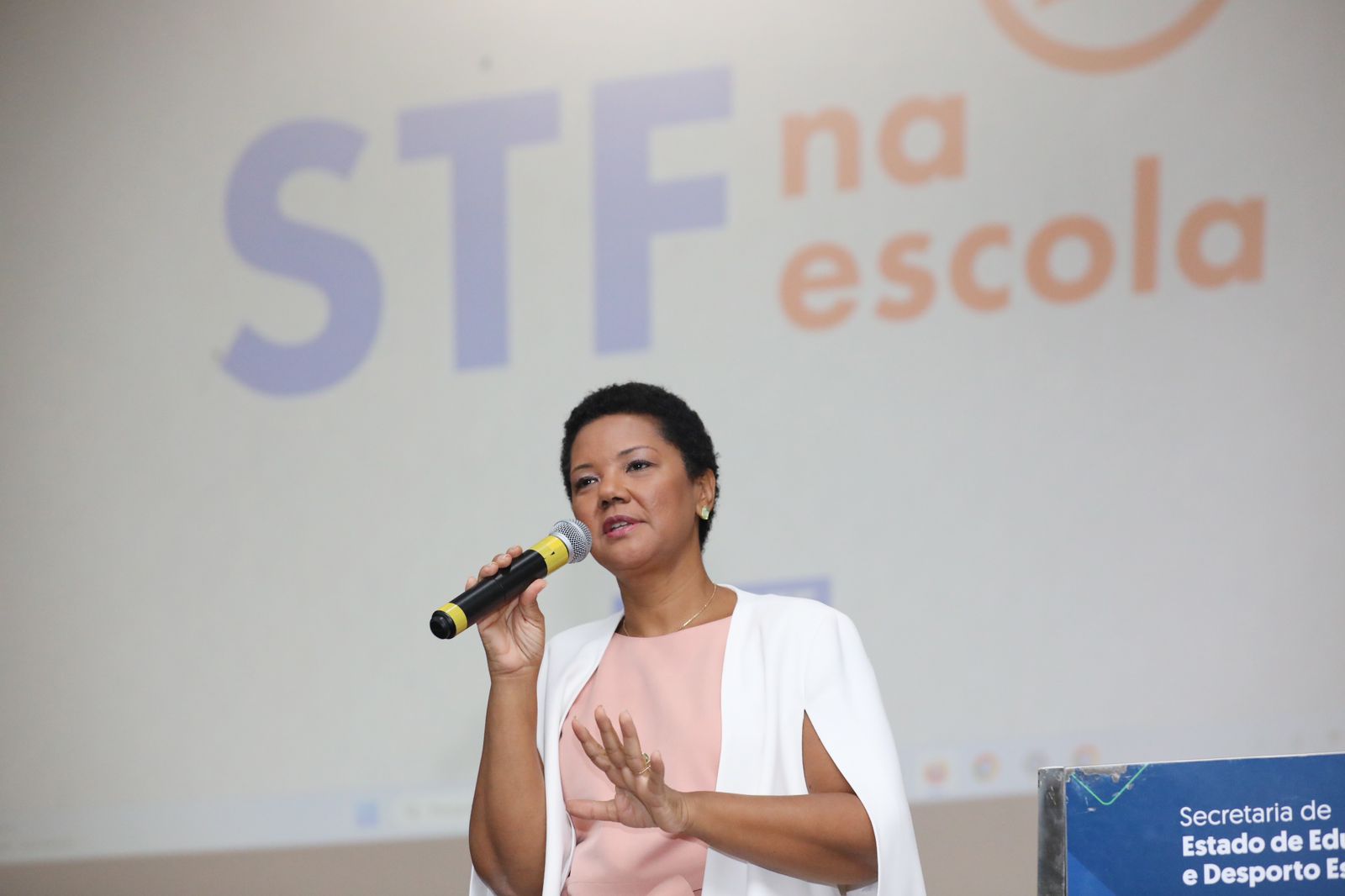 Educacao juiza Fla769 via Carvalho foto Euzivaldo Queiroz